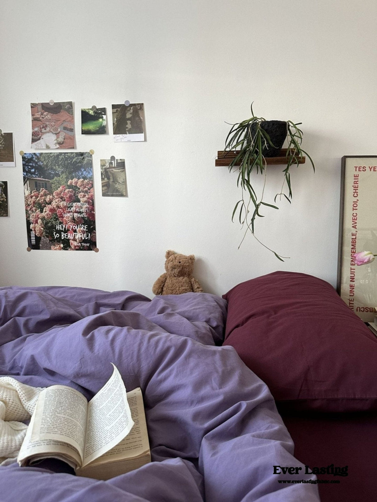 Thistle Plum Cotton Bedding Set – close view of the lilac duvet beside a plum pillow - Roomden