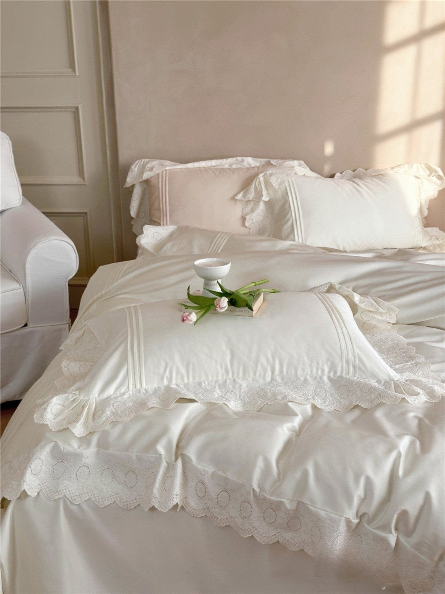 Fernclaire Ruffled Cooling Tencel Bedding Set - room scene