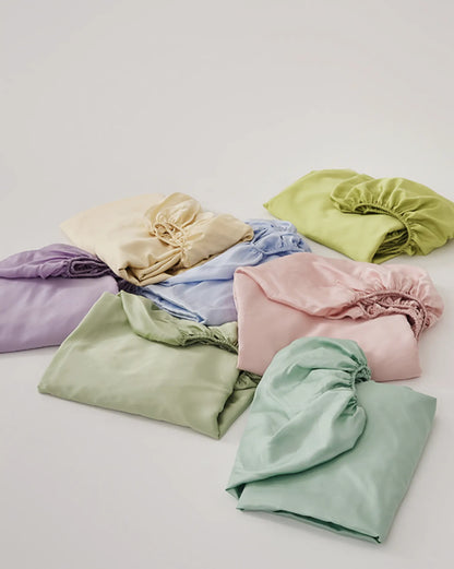 Silky cooling Tencel fitted sheet in soft pastel colors - RoomDen