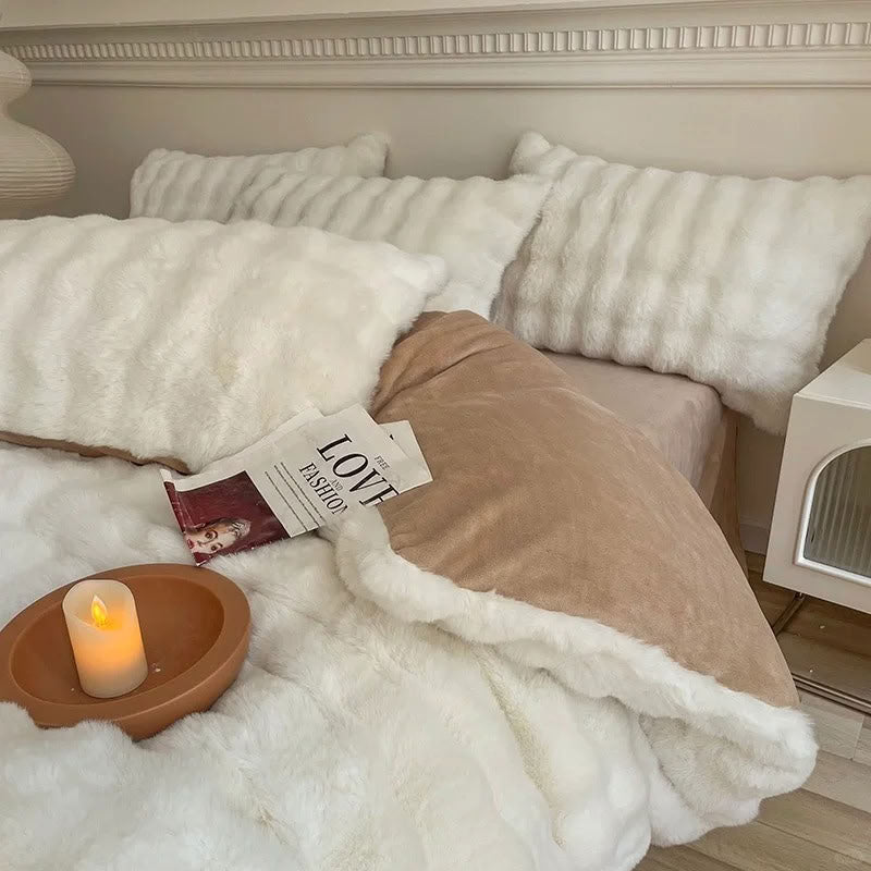 Soft glam white fluffy duvet cover and pillows with warm candlelight – RoomDen