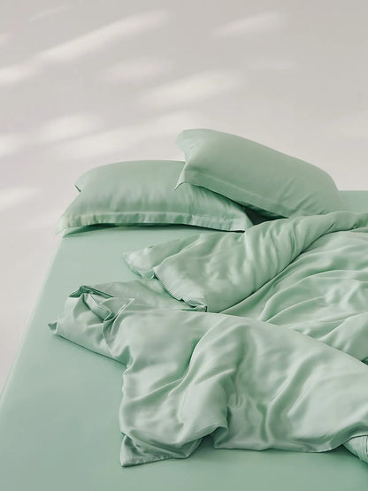 Silky cooling Tencel duvet cover set with a soft minimalist look and smooth draped texture – RoomDen