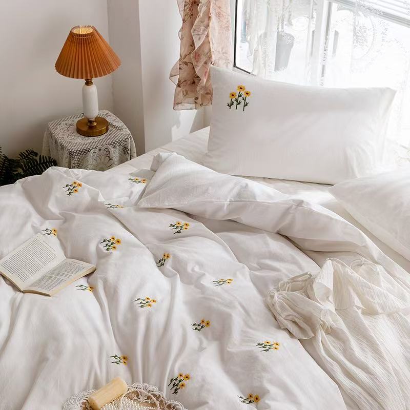 Marbella Embroidered Floral Cotton Bedding Set - Golden Bloom