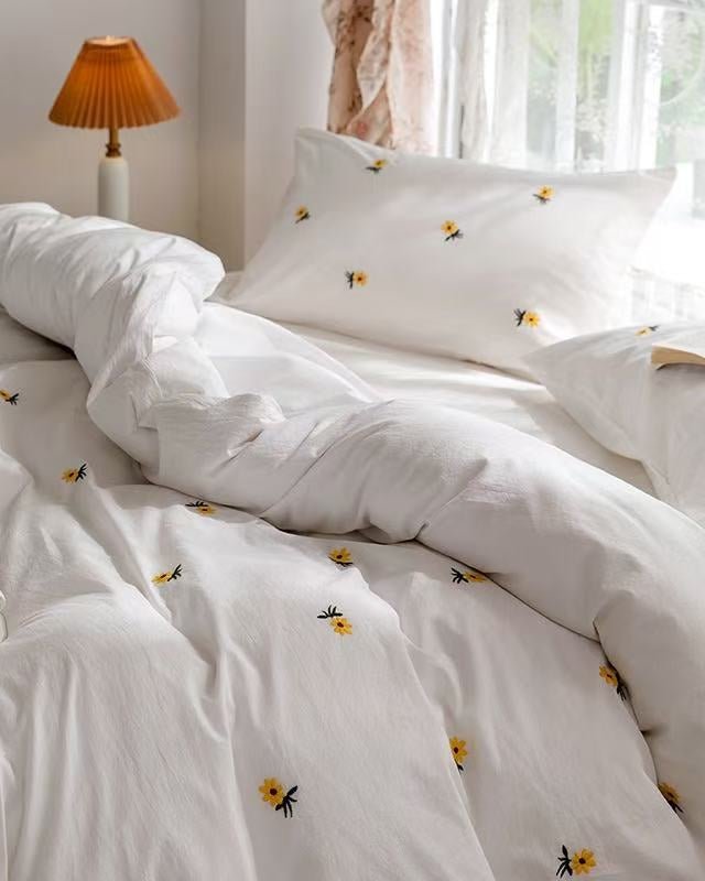 Marbella Embroidered Floral Cotton Bedding Set - Golden Bloom