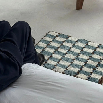 Wavy Checkerboard Plush Accent Rug