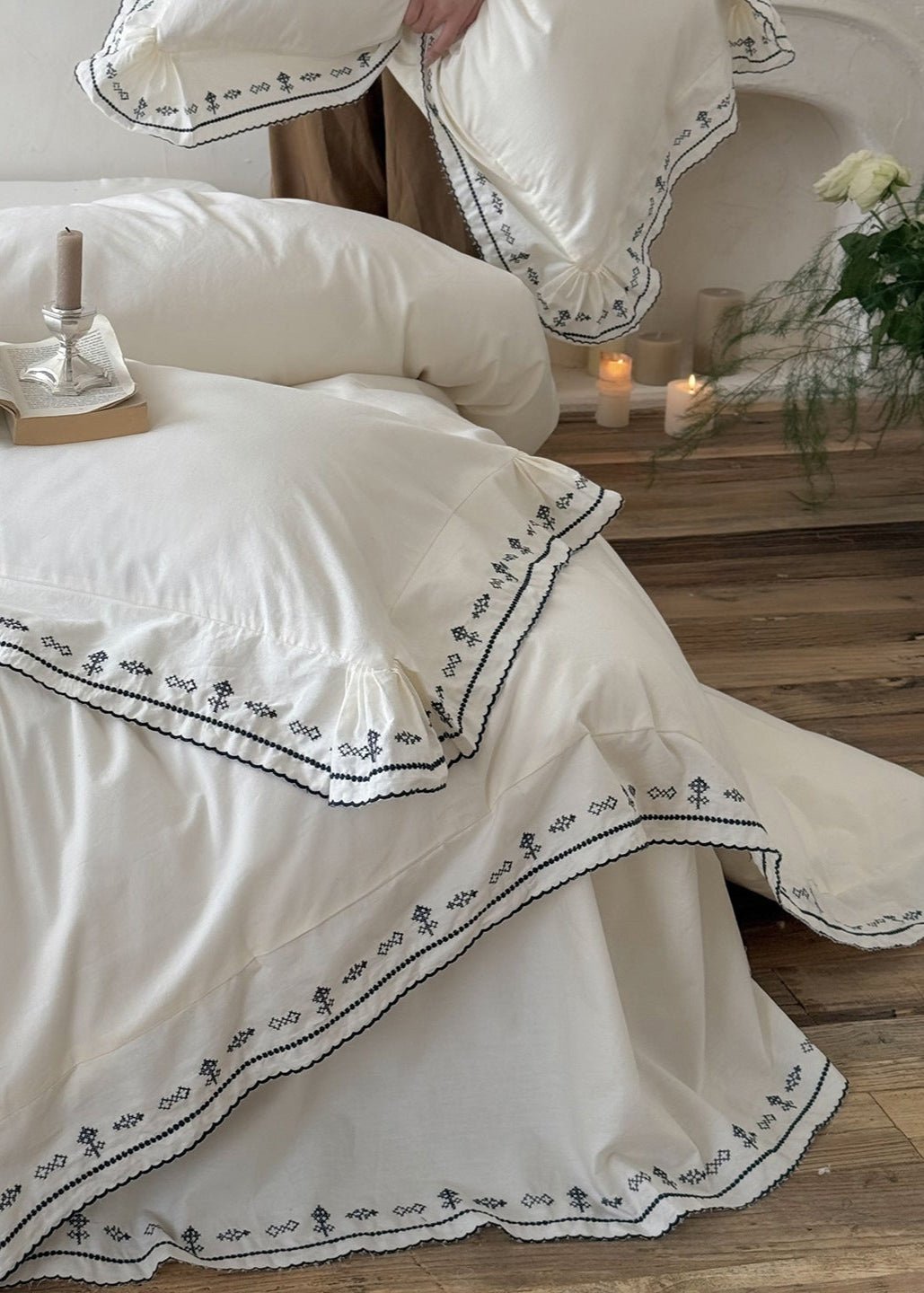 Sabine Embroidered Scalloped Washed Cotton Bedding Set - room scene