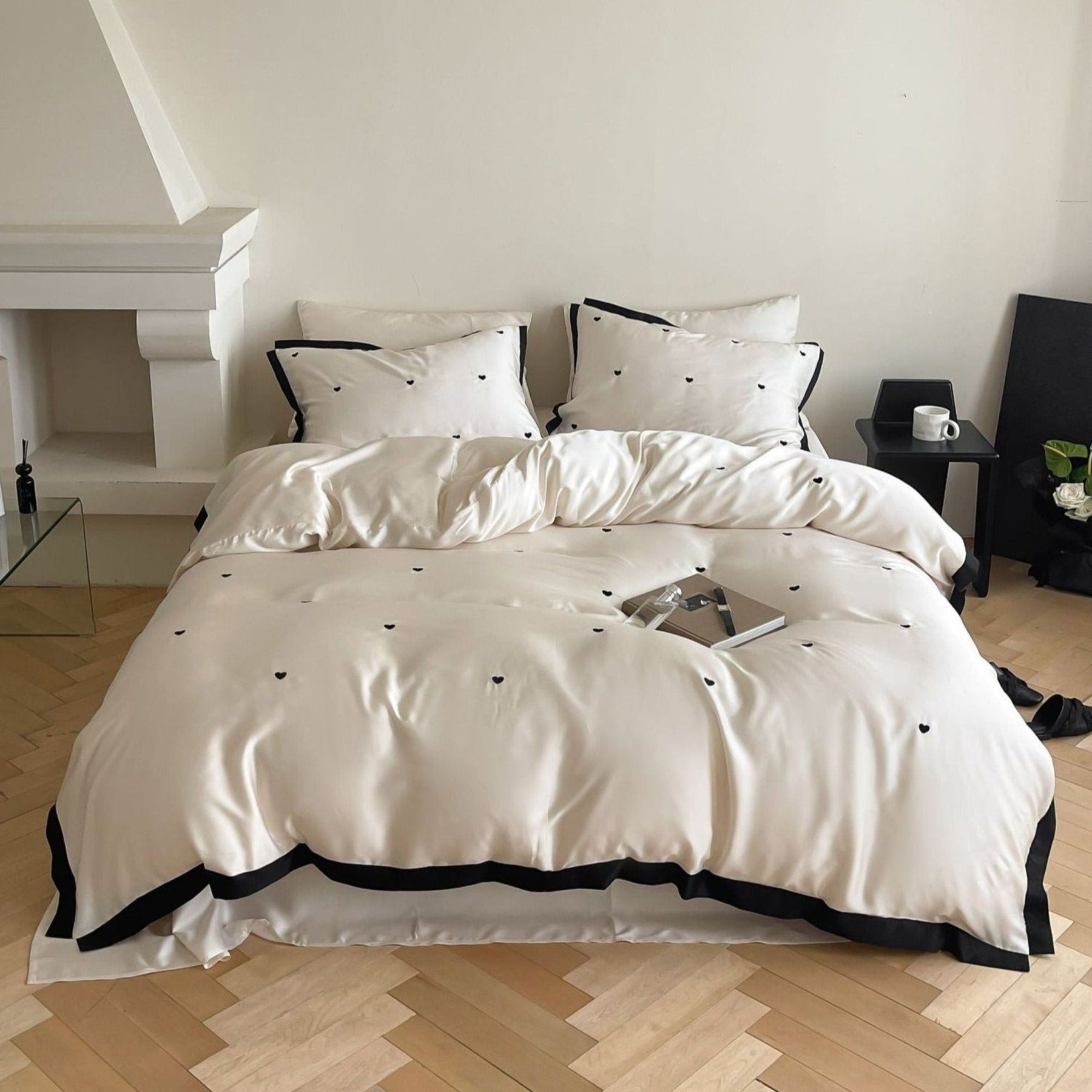 Sabine Heart-Embroidered Cooling Tencel Bedding Set - Ivory Heart