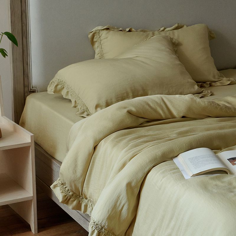 Ruffle Lyocell Bedding Set, Mustard, fabric and pillow details - Roomden